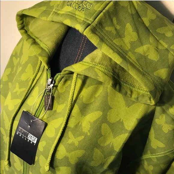 GREEN BUTTERFLY ZIP UP HOODIE - Picture 2 of 3